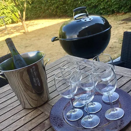 Kipili Spirit House. * نيفي